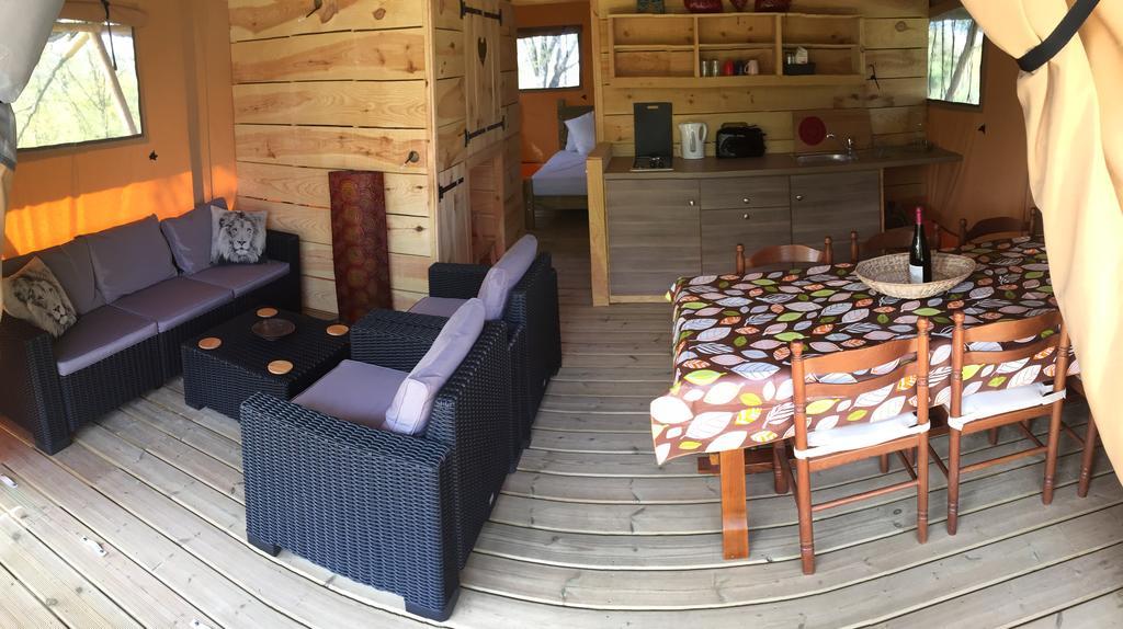 Camping Du Puy Rond Bressuire Exterior foto